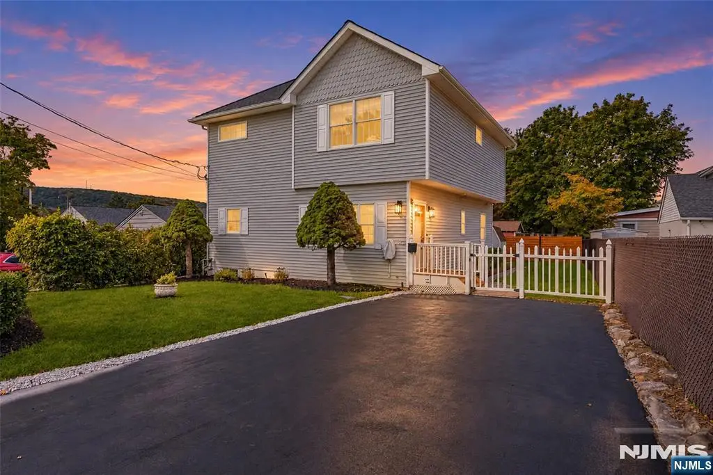 102 Sherwood Avenue, Mahwah, NJ 07430 - #1
