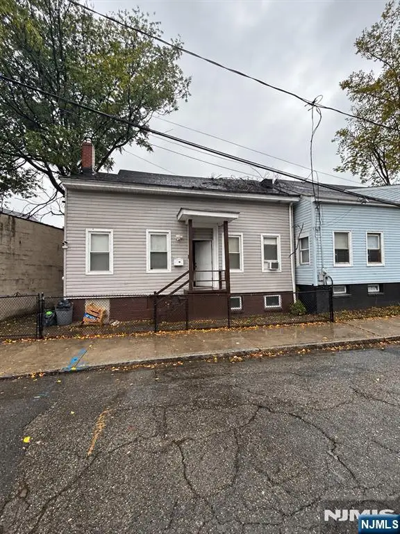11 N Bridge Street, Paterson, NJ 07522 - #1