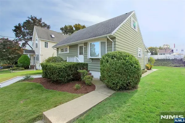 28 Huemmer Terrace, Clifton, NJ 07013