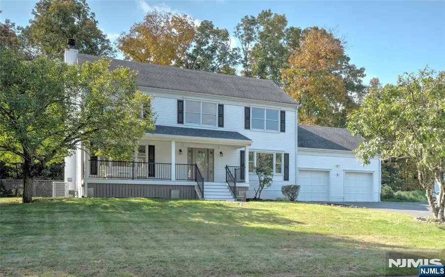 14 Lauren Court, Stanhope, NJ 07874 - #2