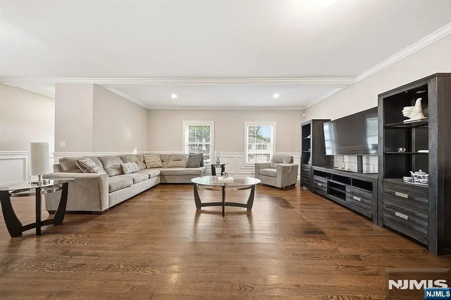102 Large Avenue, Hillsdale, NJ 07642 - #2