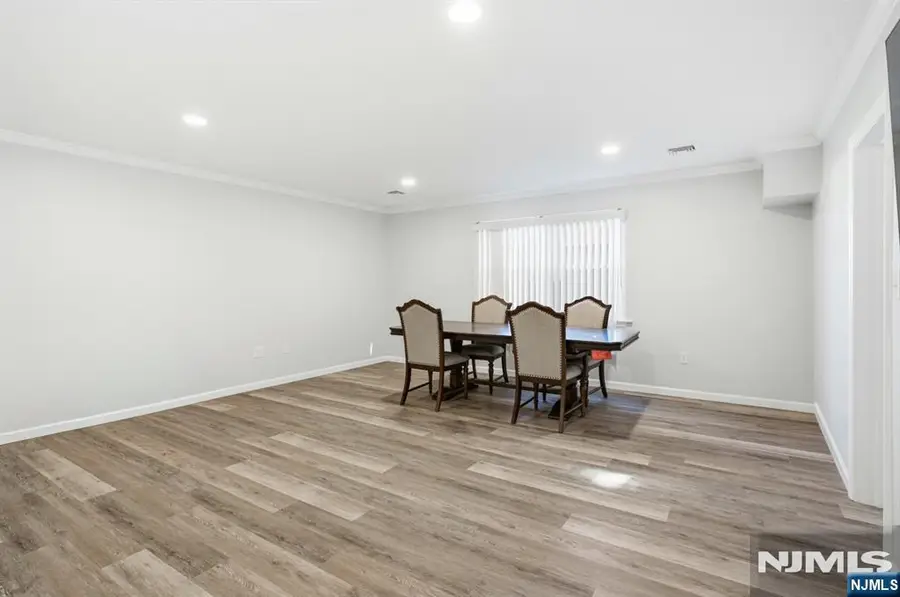 183 Greenwood Drive, Laurence Harbor, NJ 07735 - #3