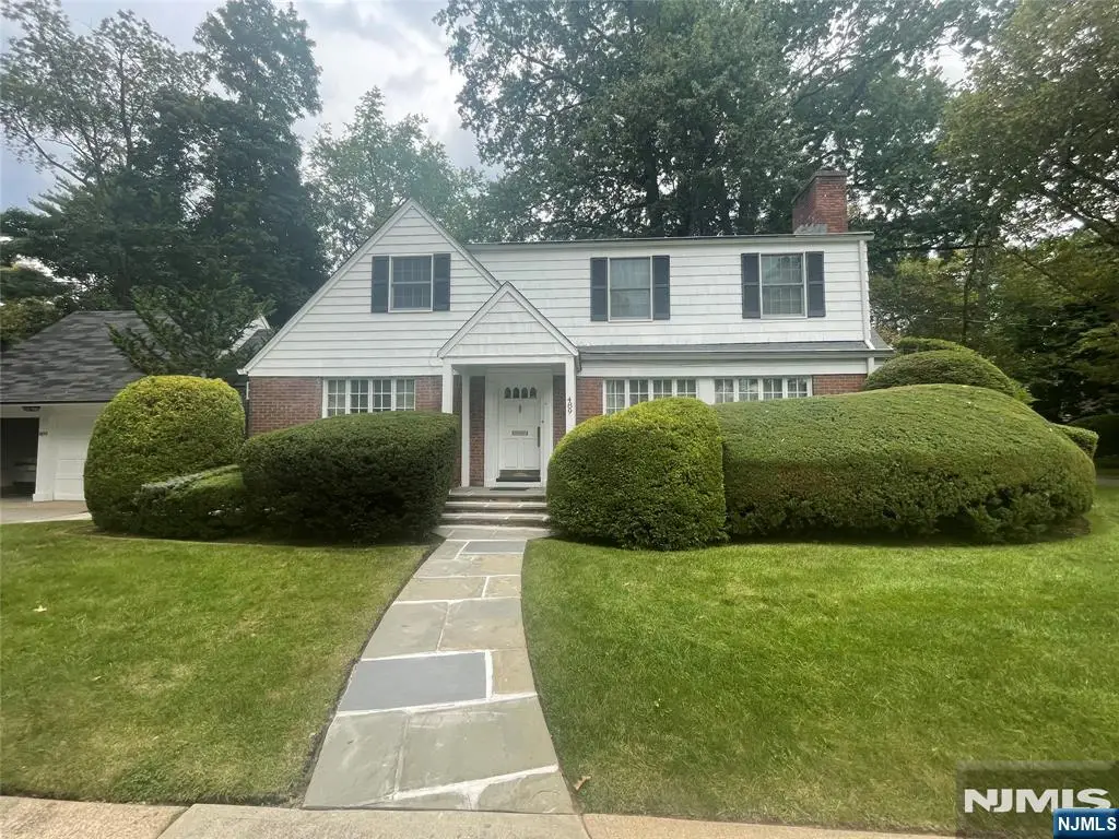 489 Reis Avenue, Teaneck, NJ 07666 - #1
