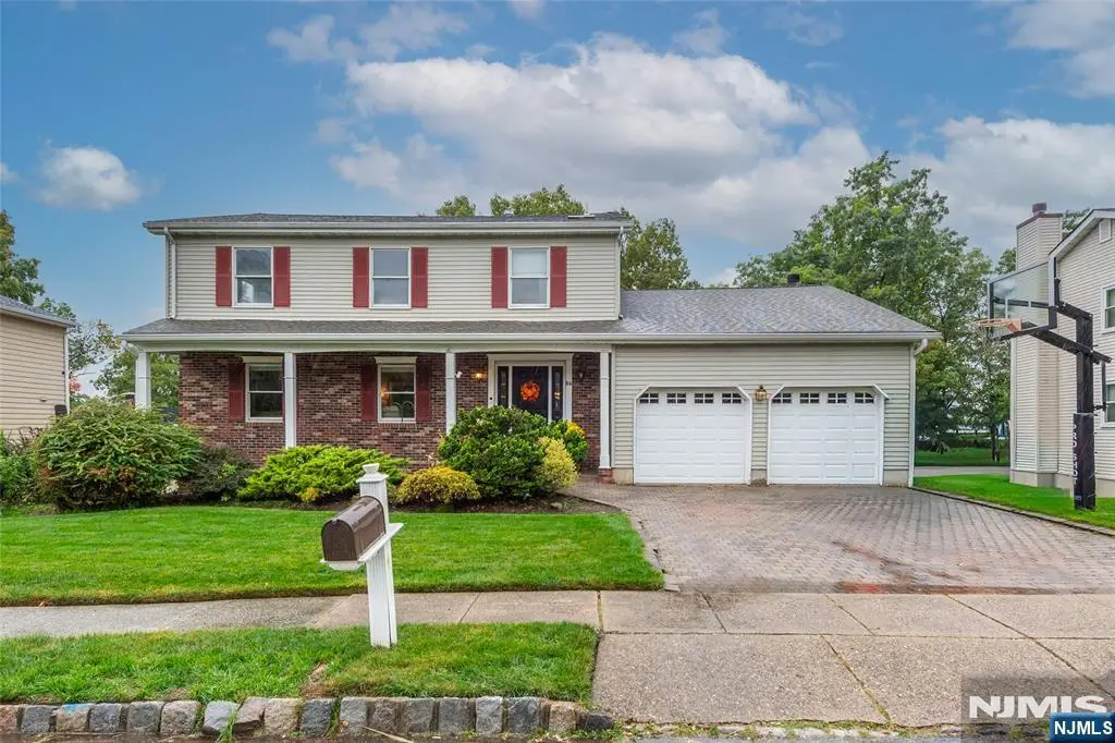 86 Point View Parkway, Wayne, NJ 07470 - #1