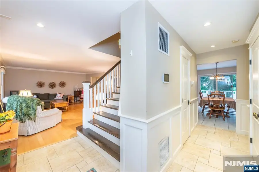 86 Point View Parkway, Wayne, NJ 07470 - #3