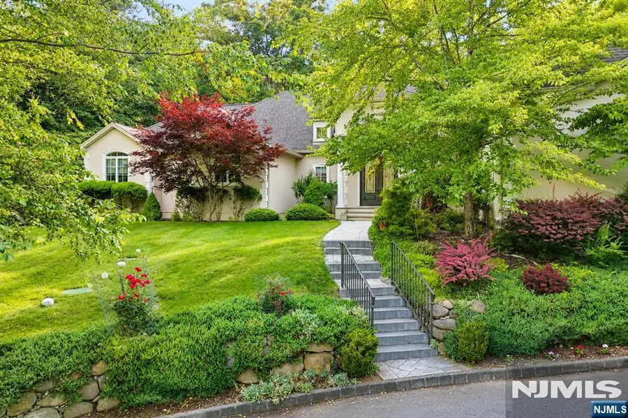 41 Wildwood Road, Saddle River, NJ 07458 - #2