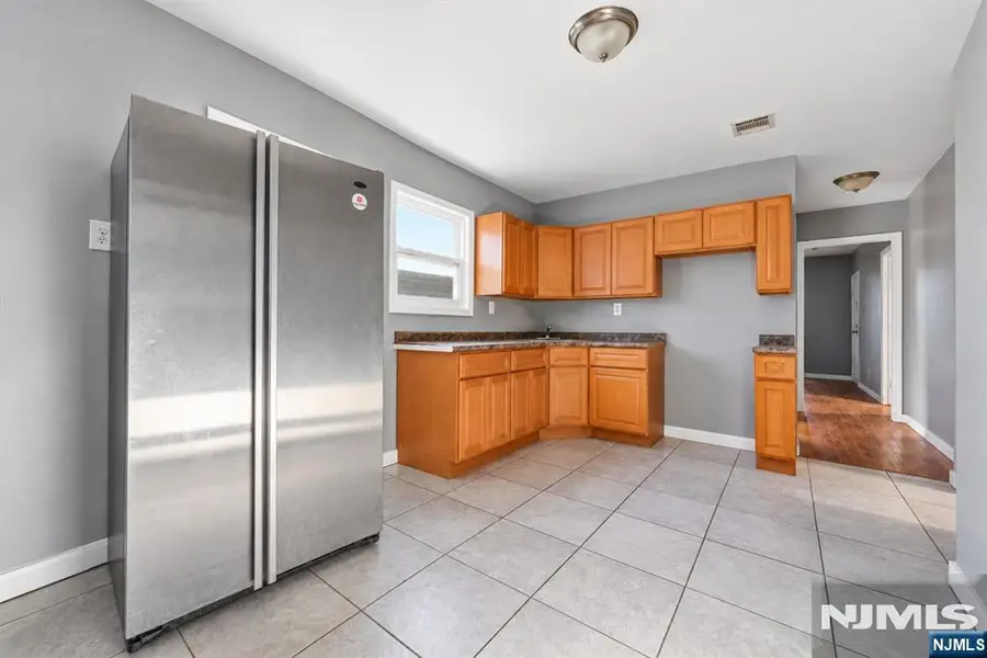 196 Fairmount Avenue, Newark, NJ 07103 - #2