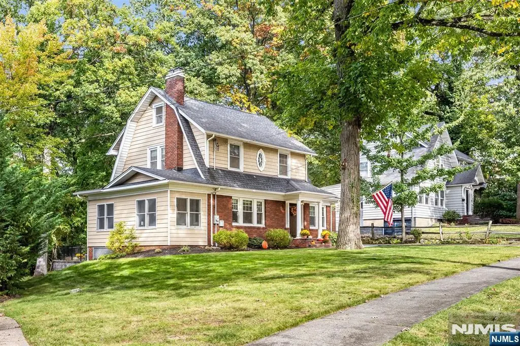 64 Chestnut Road, Verona, NJ 07044 - #1
