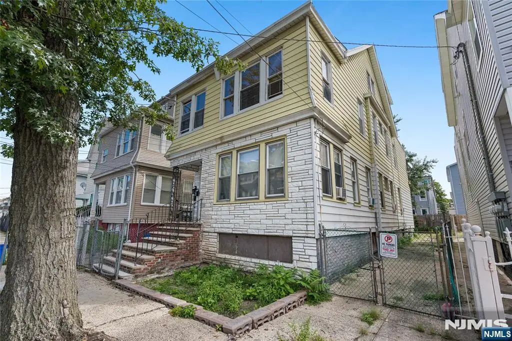 130-132 Isabella Avenue, Newark, NJ 07106 - #1
