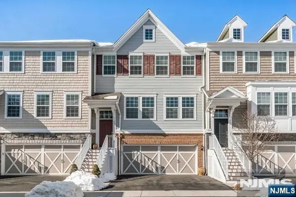 605 Cottonwood Court 605, Cresskill, NJ 07626