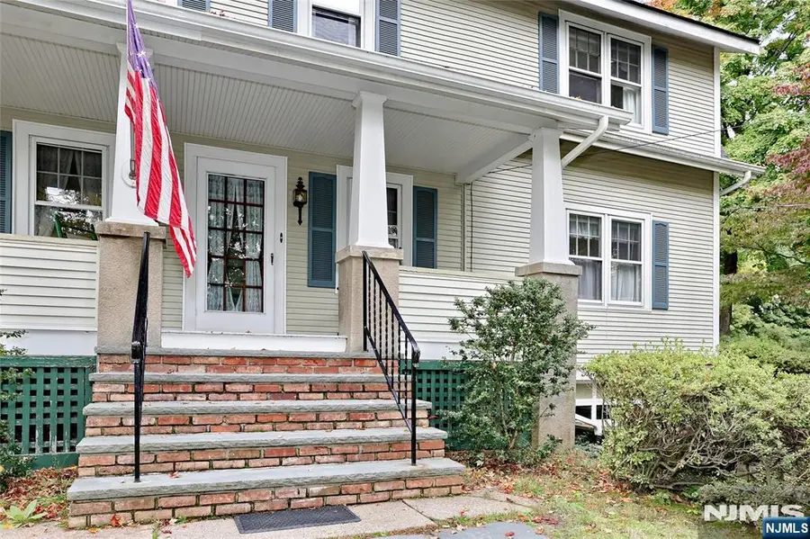 59 Linden Avenue, Park Ridge, NJ 07656 - #2