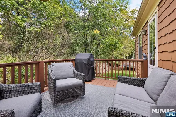22 Dowitcher Court, Wayne, NJ 07470