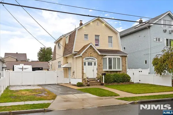 512 3rd Avenue, Lyndhurst, NJ 07071