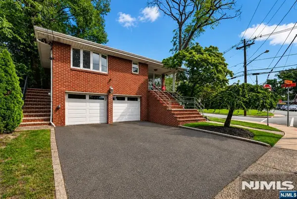 1026 Harvard Place, Fort Lee, NJ 07024
