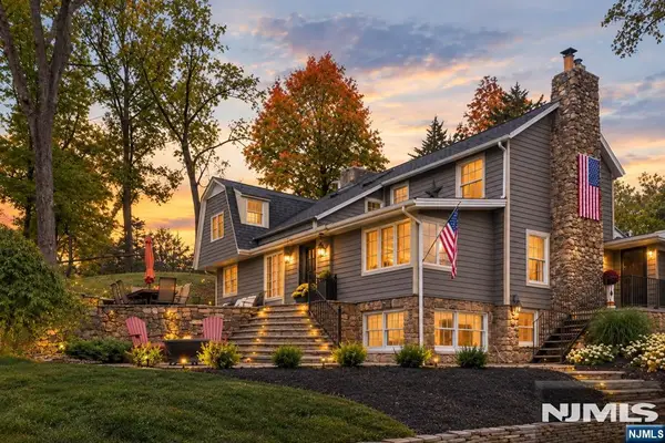 95 Hartpence Road, Alexandria, NJ 08848