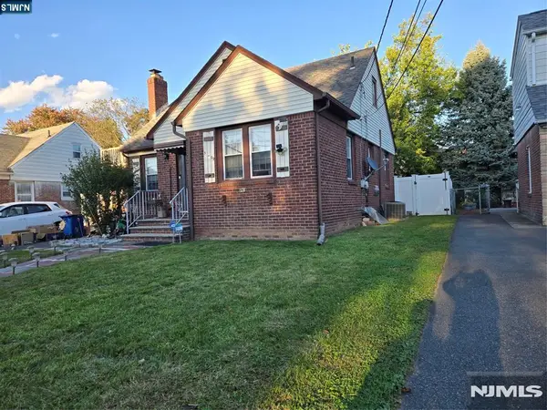 5-09 17th Street, Fair Lawn, NJ 07410