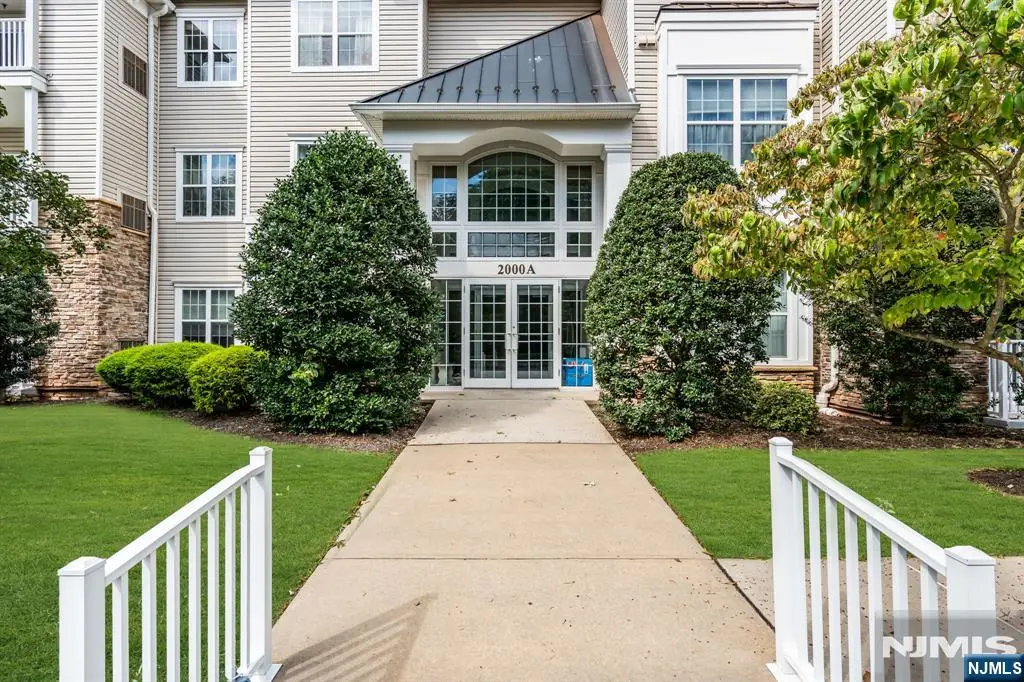 2304 Conrad Way, Franklin Center, NJ 08873 - #1
