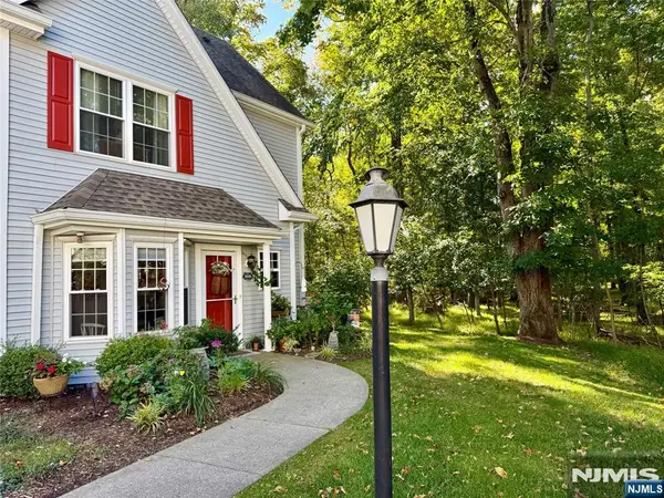3006 Tudor Drive, Pequannock Township, NJ 07444
