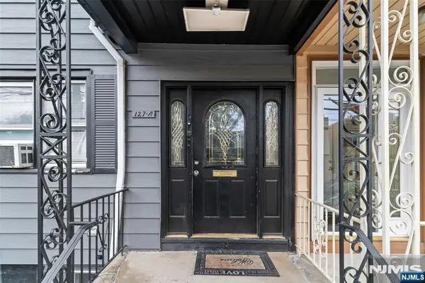 127A Terhune Avenue, Jersey City, NJ 07305