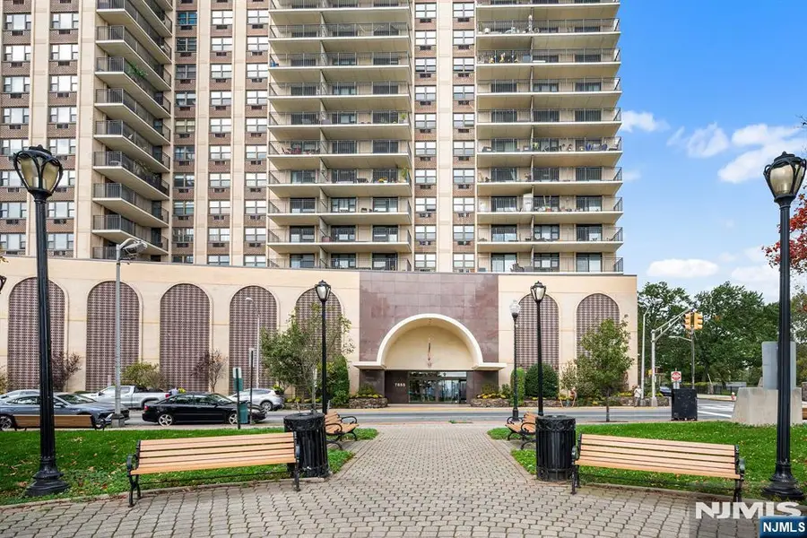 7855 Boulevard 26G, North Bergen, NJ 07047 - #3