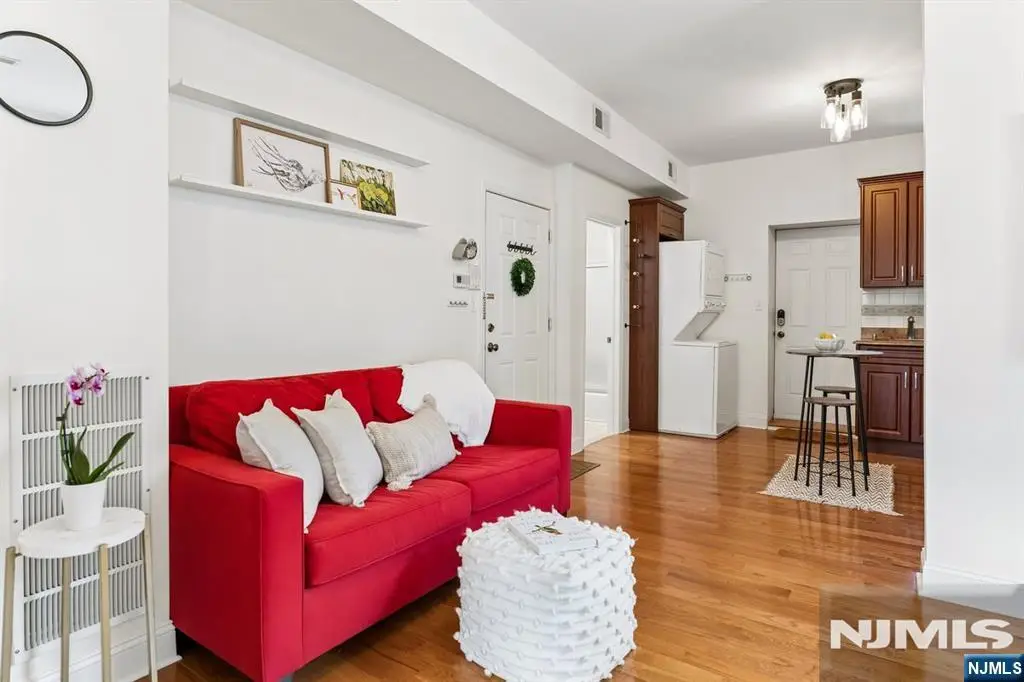 80 Bay Street 7, Montclair, NJ 07042 - #1