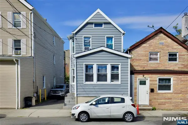 137 Day Street, Orange, NJ 07050