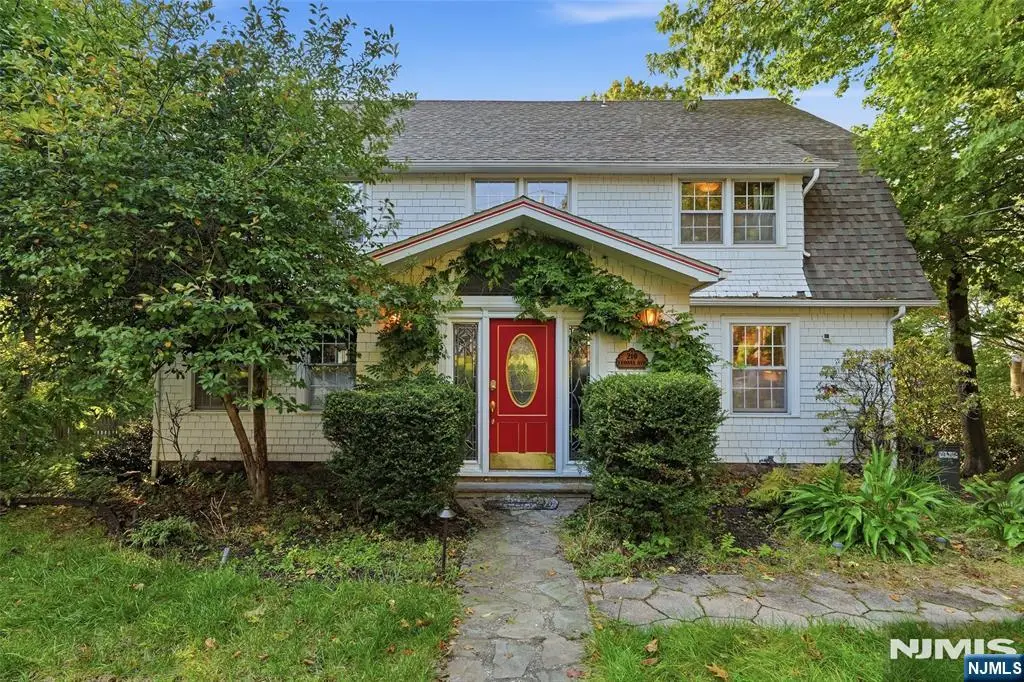 210 Leonia Avenue, Leonia, NJ 07605 - #1
