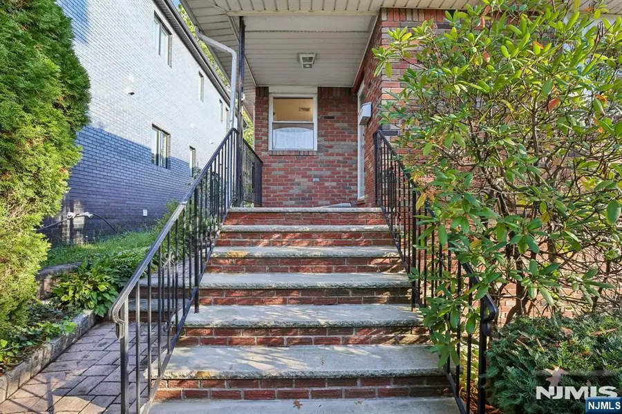 326 3rd Street, Palisades Park, NJ 07650 - #2