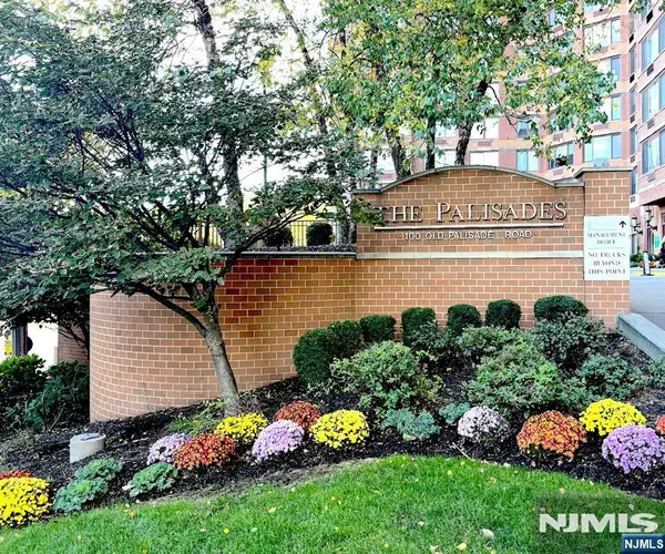 100 Old Palisade Road 1516, Fort Lee, NJ 07024