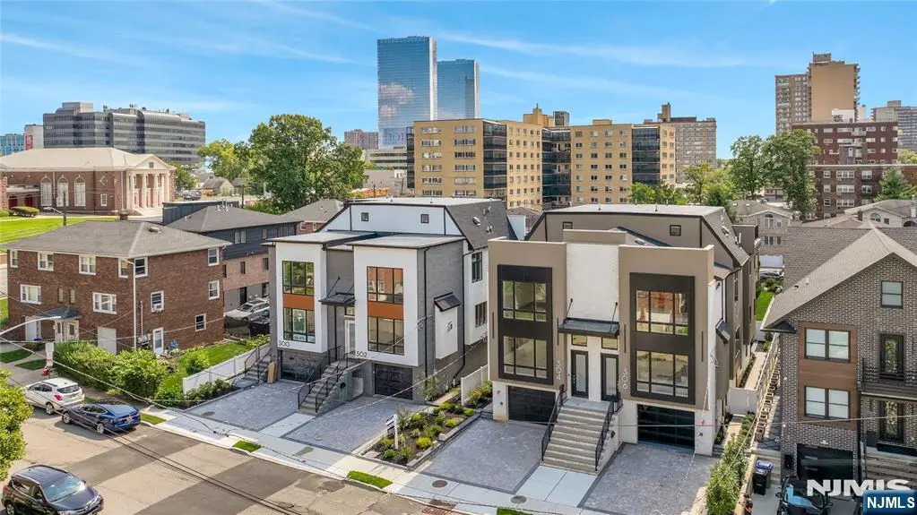 304 Coolidge Avenue, Fort Lee, NJ 07024 - #1