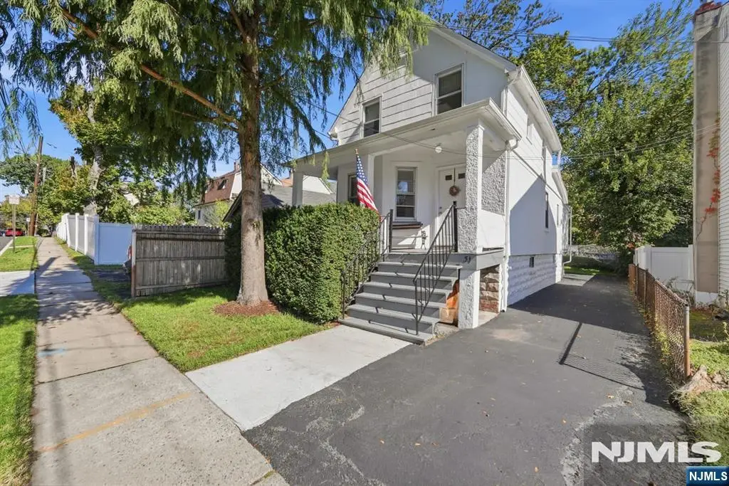 31 Walnut Street, Bloomfield, NJ 07003 - #1