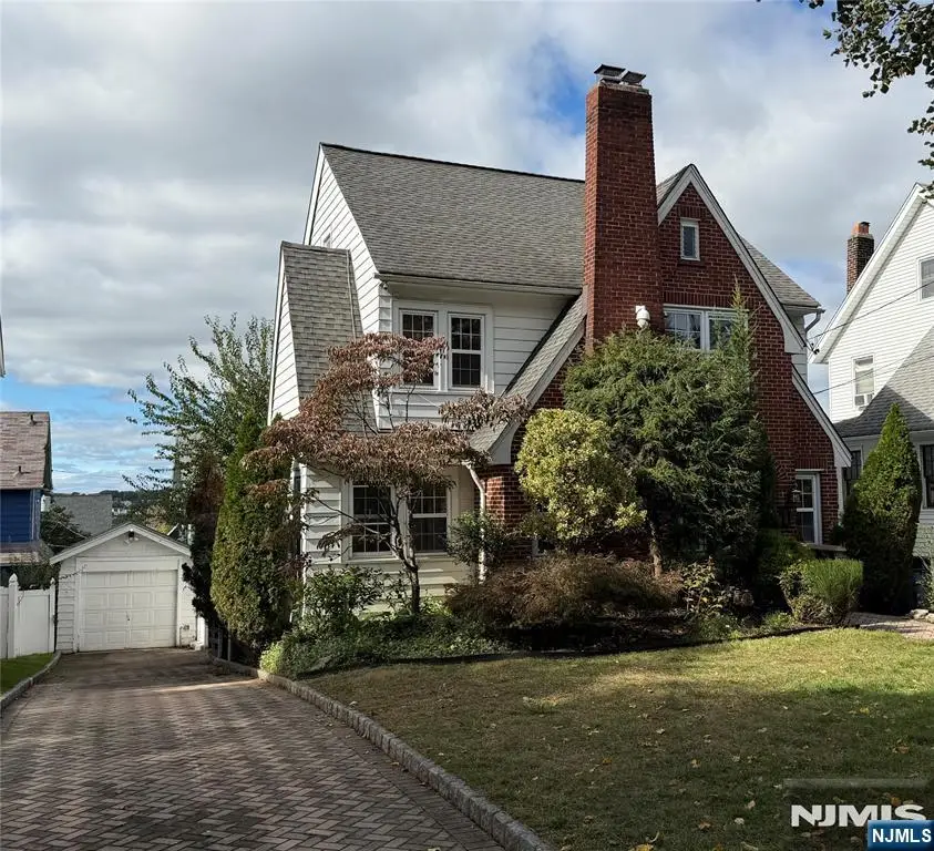 9 Clinton Avenue, Kearny, NJ 07032 - #1