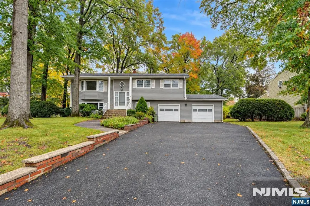 34 Parkway, Pequannock, NJ 07440 - #1