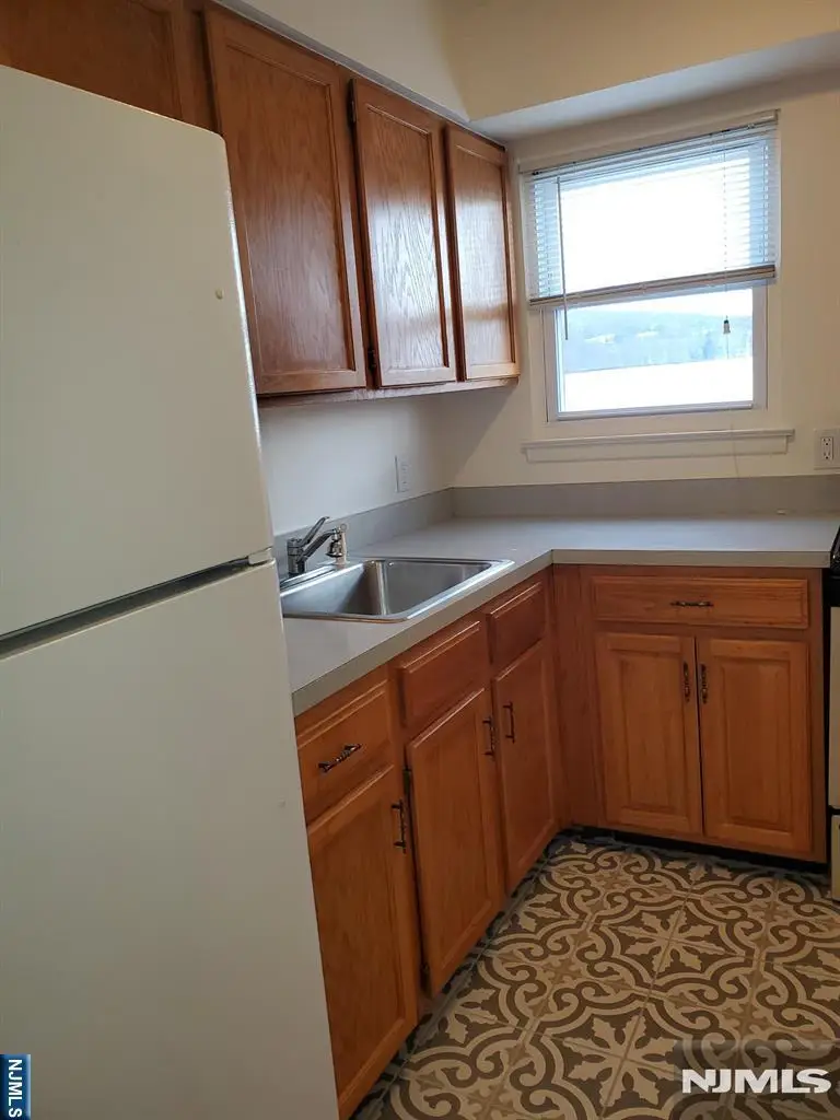 100 Pierson Miller C52, Pompton Lakes, NJ 07442 - #3