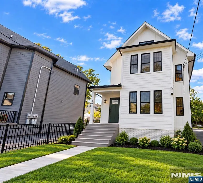 30 Irving Street 1, Montclair, NJ 07042 - #1