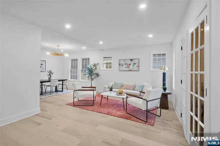 30 Irving Street 1, Montclair, NJ 07042 - #3