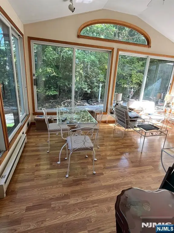5 Upland Way, Verona, NJ 07044 - #3