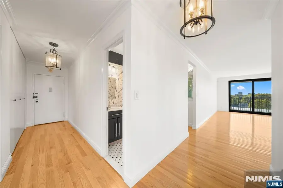 7855 Boulevard East 7L, North Bergen, NJ 07047 - #3