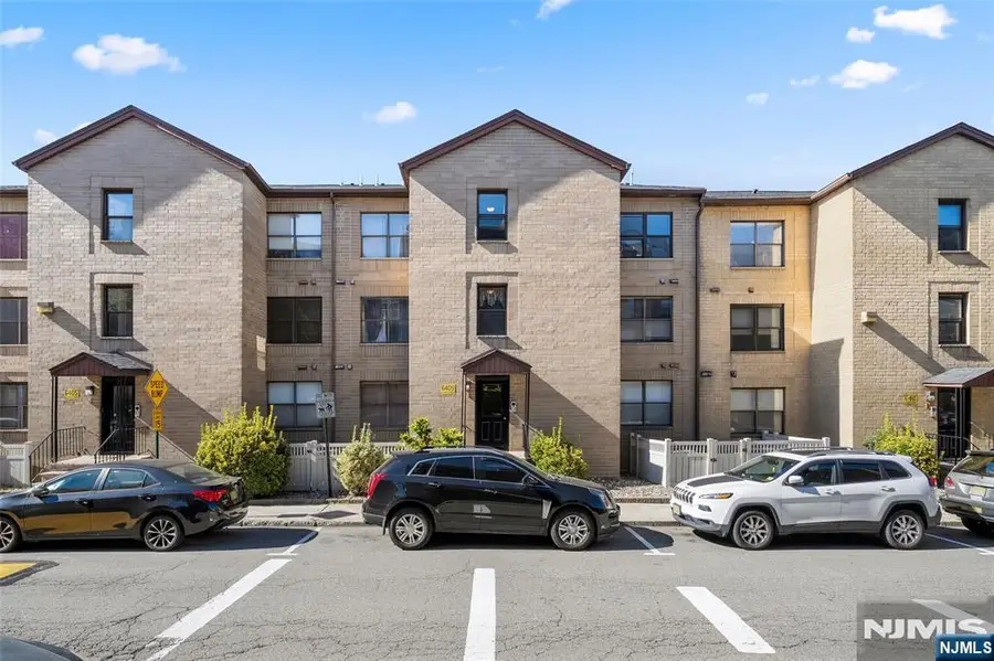6409 Liberty i2, North Bergen, NJ 07047 - #2