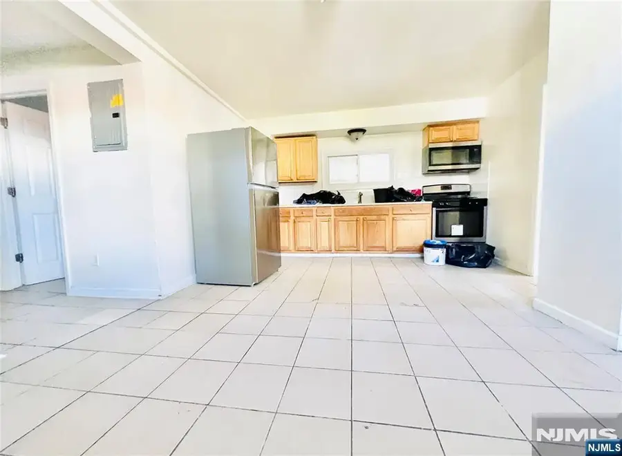 718 13th Street, Newark, NJ 07103 - #3