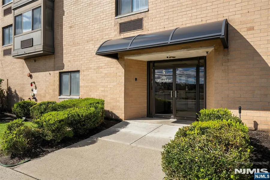 5 Linden Street 2I, Hackensack, NJ 07601 - #2