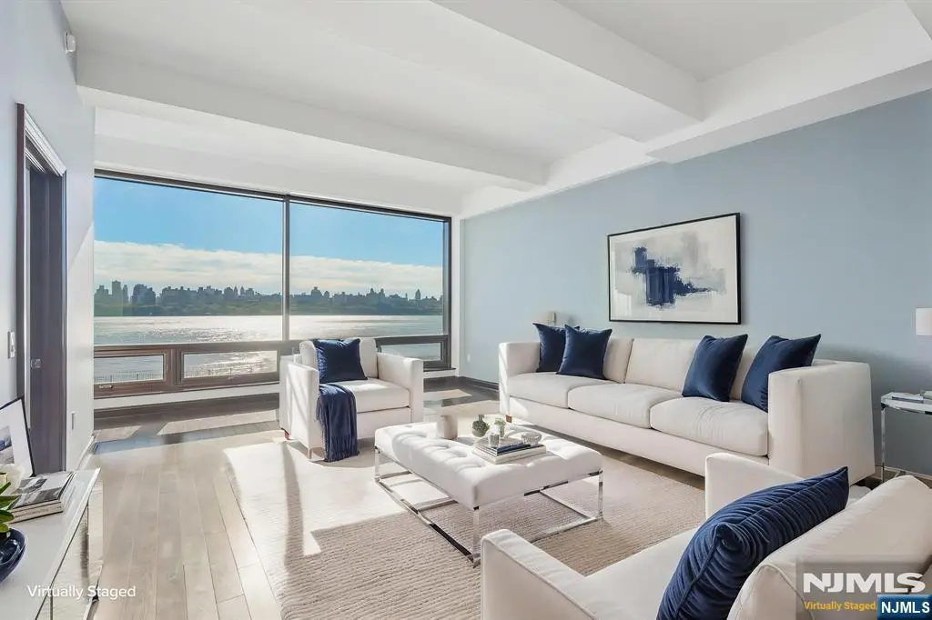 9 Somerset 209, Edgewater, NJ 07020 - #1