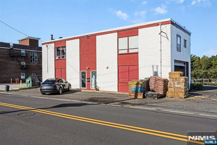 275 River Road, North Arlington, NJ 07031 - #2