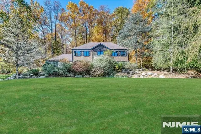 801 Pony Trail, Franklin Lakes, NJ 07417 - #1