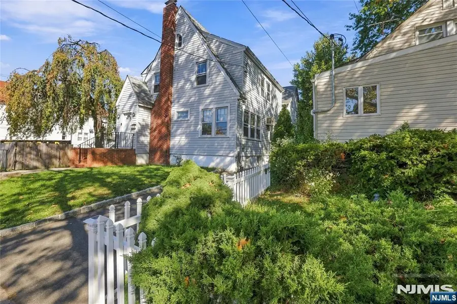 82 Brook Avenue, Passaic, NJ 07055 - #3