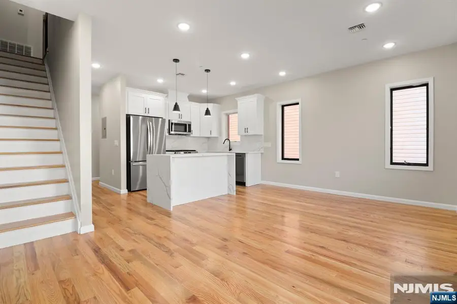 412 Cross Street, Harrison, NJ 07029 - #2