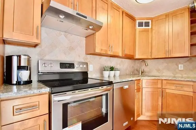233 12th 2A, Palisades Park, NJ 07650 - #3