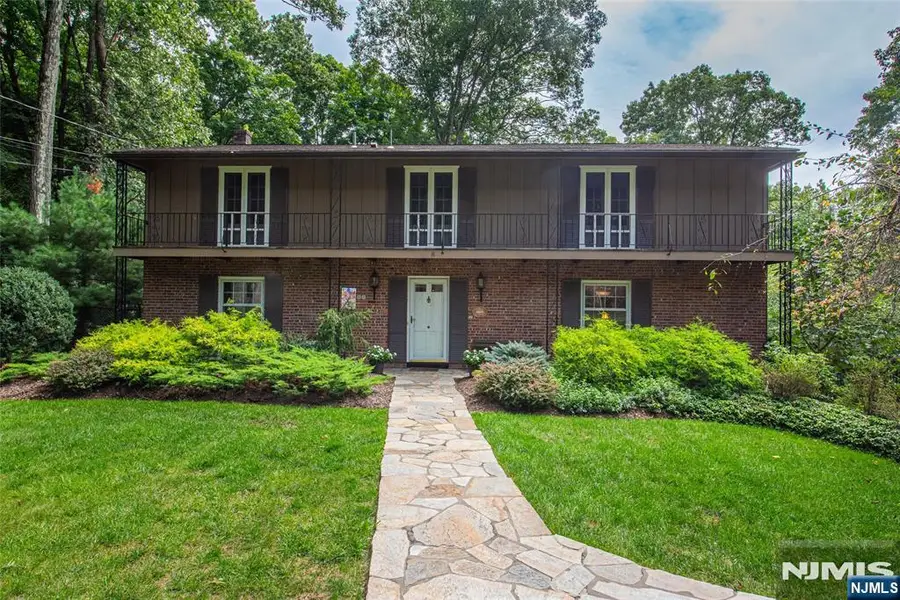 390 Ski Trail, Kinnelon, NJ 07405 - #2