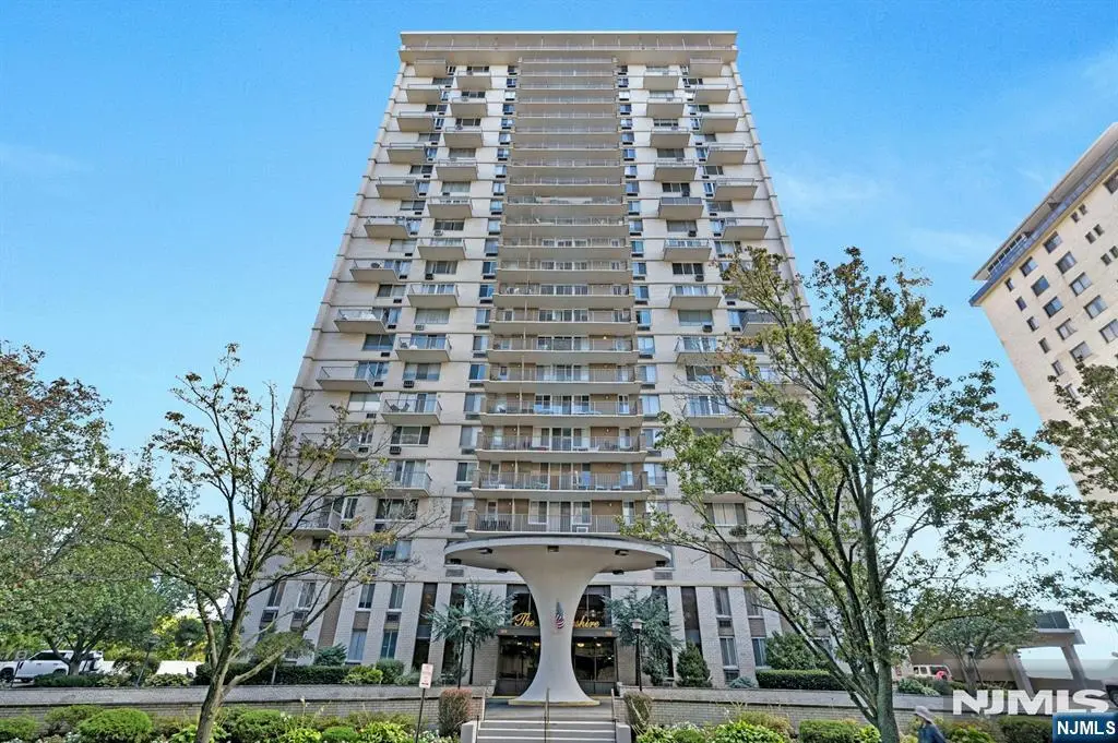 160 Overlook 4C, Hackensack, NJ 07601 - #1
