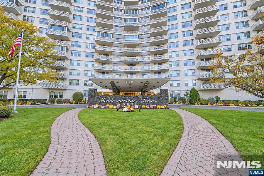 2100 Linwood Avenue 14D, Fort Lee, NJ 07024 - #2